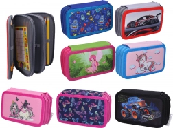 Dreistöckiges Schulmäppchen mit Ausstattung