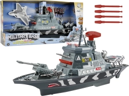Militärschiff mit Licht- und Soundeffekten