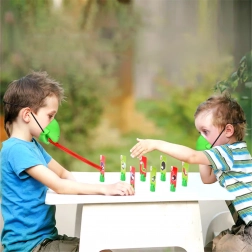 Partyspiel Schnapp dir den Käfer – Froschzungen für 4 Spieler