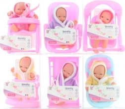 Baby mit Spielzubehör