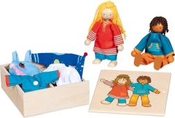 Goki Puppen Fynja und Fabio mit Kleidung in Holzschachtel
