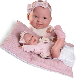 Realistische Babypuppe mit weichem Vinylkörper