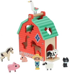 Bauernhof aus Holz mit Tieren und Einlegepuzzle