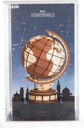 Display mit Globus und Wunder der Welt