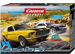 Carrera GO Highway Chase Autorennbahn 4,3 m mit Sprungschanze und den Autos Chevrolet Camaro und Ford Mustang