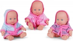 Süßes Baby im bunten Bademantel