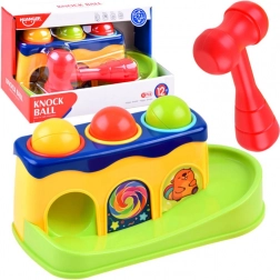 Bunter Klopftisch mit Hammer und Kugeln für Kinder