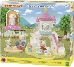 Sylvanian Families Spielplatz mit Rutsche und Pool