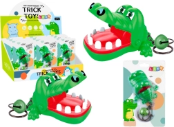 Anhänger mit beißendem Krokodil mit Glöckchen, grün