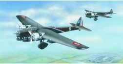 Modell Amiot 143 im Maßstab 1:72