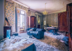 Puzzle Ravensburger Verlorene Orte: Magisches Zimmer – 1000 Teile