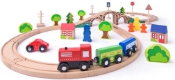 Holzeisenbahn Acht mit Brücke