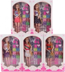 Gelenkige Puppe mit Zubehör