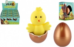 Schlüpfendes Küken im Ei