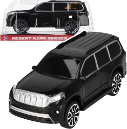 Schwarzes Geländewagen mit Aufzieh-Pull-Back-Antrieb