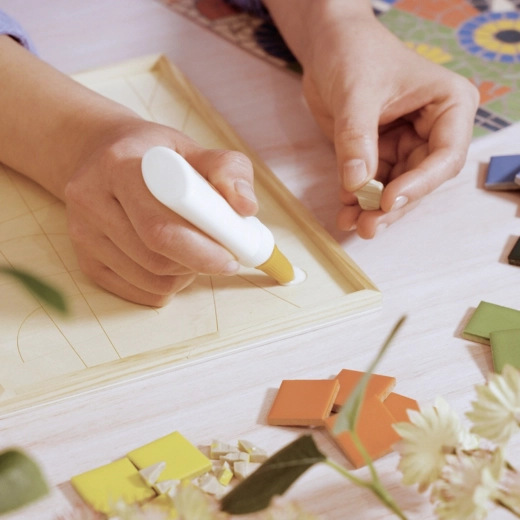 Einfaches Kleben und präzises Platzieren