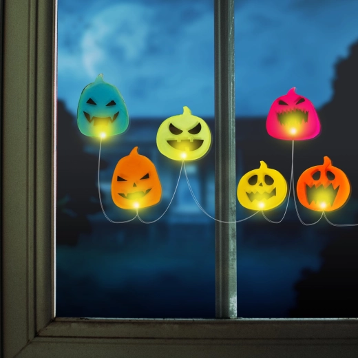 Halloween-LED-Fensterdekoration mit Kürbissen, 85 cm