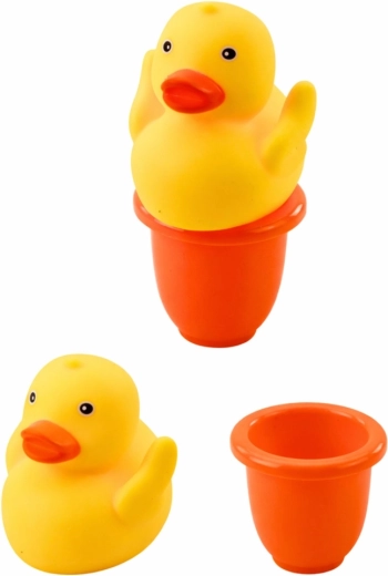 Becher zum Umfüllen von Wasser