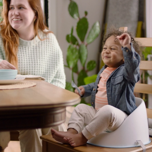 Komfortables Essen am Familientisch