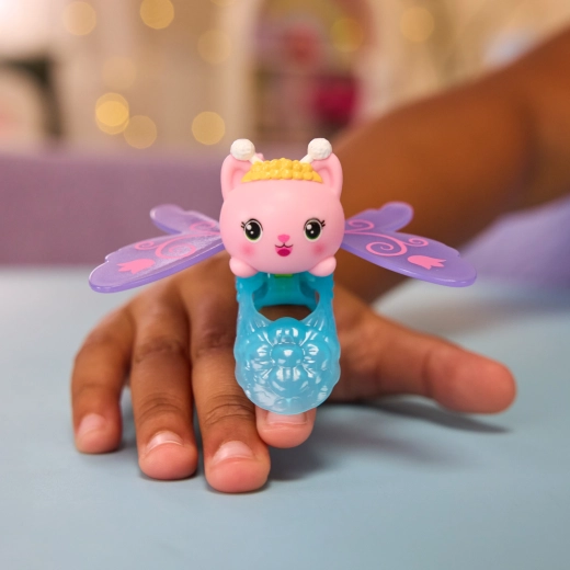 Ring mit Kitty-Fairy-Figur