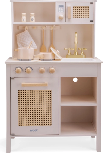 Rosa Kinderküche aus Holz mit Rattan
