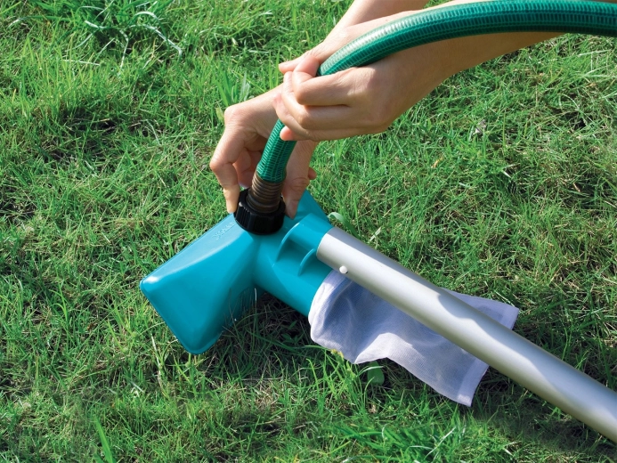 Bodensauger für den Gartenwasserschlauch