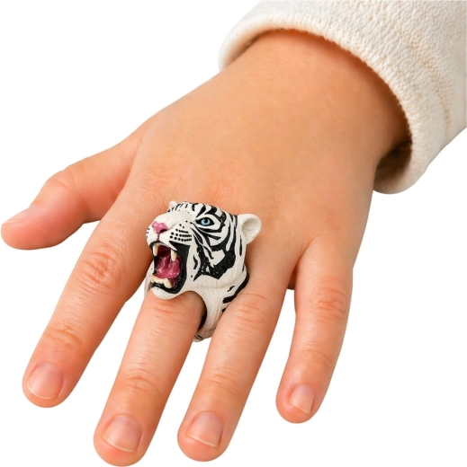 Ring zum Spielen und für Kostüme