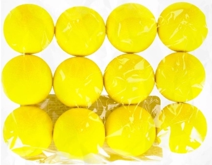 Packung mit 12 gelben Bällen