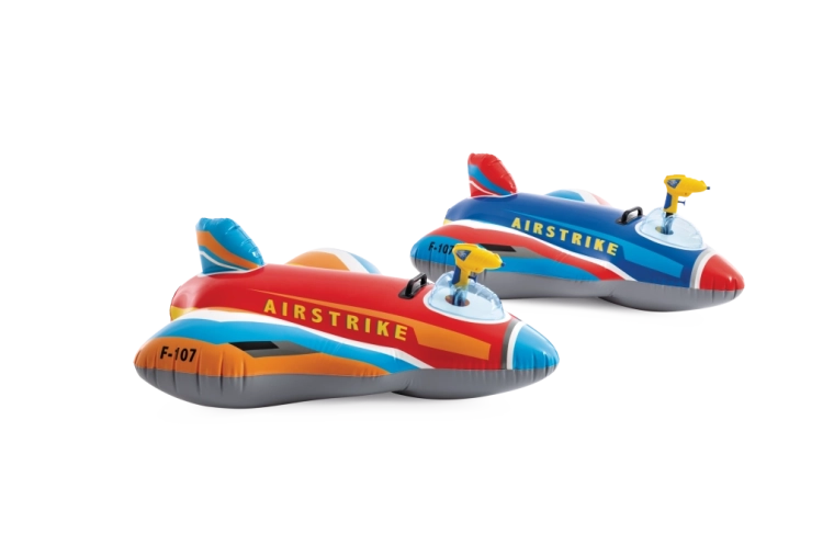 Integrierte Wasserpistole für actionreiches Spiel