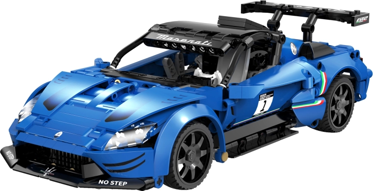 Realistisches MASERATI GT2 Modell im Maßstab 1:14