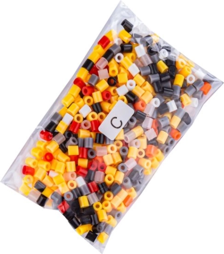 Alles Nötige in der Packung inklusive Steckplatte und Pinzette