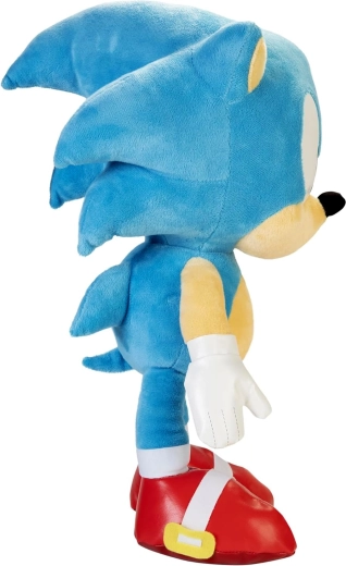 Authentische Details und präzise Nähte