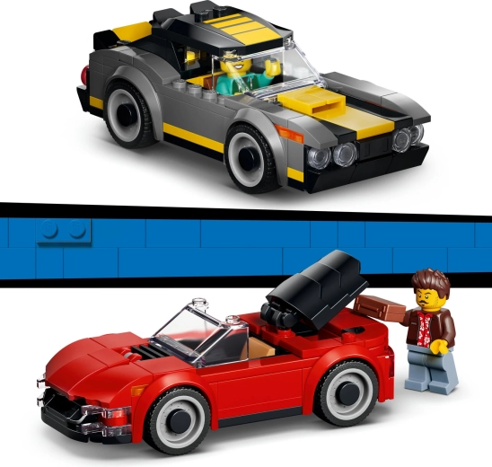 Zwei Autos für Rennen und Präsentation