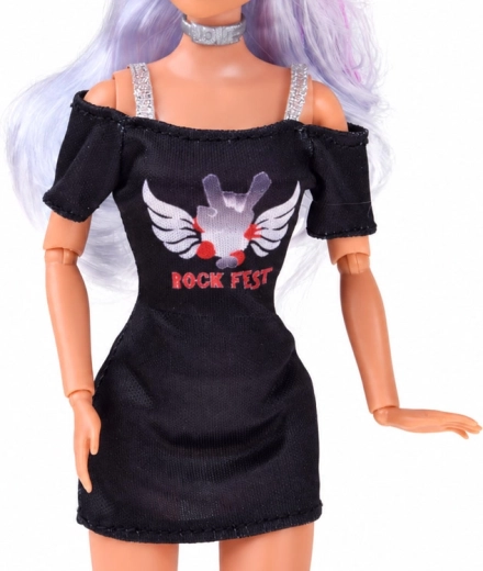 Auffälliges Punkrock-Outfit