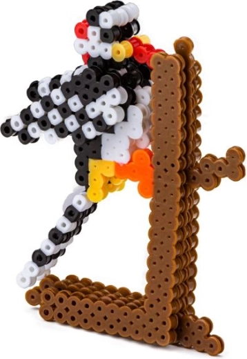 3D-Modell eines Spechts aus Bügelperlen