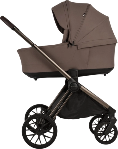 Zusammenklappbare und gut belüftete Babywanne