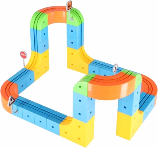 Variable Strecke aus 65 Teilen