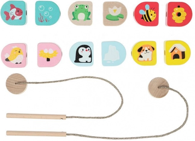 Cubika Wo wir wohnen – hölzernes Fädelset für Kinder