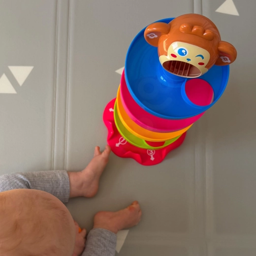 Einfaches Zusammenbauen für kleine Hände