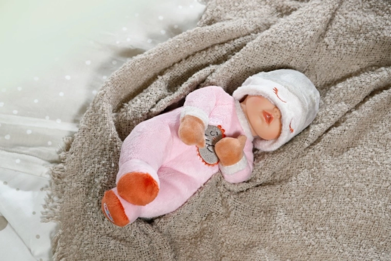 Weicher Körper für erstes Kuscheln