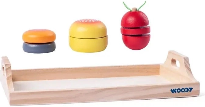 Komplettes Frühstücksset auf einem Tablett