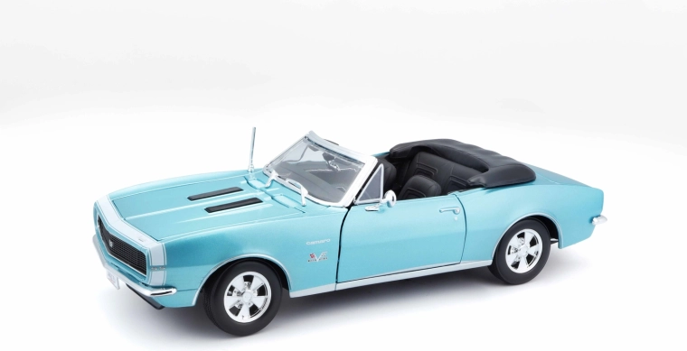 Maisto Chevrolet Camaro SS 396 Cabriolet 1967 1:18 türkis