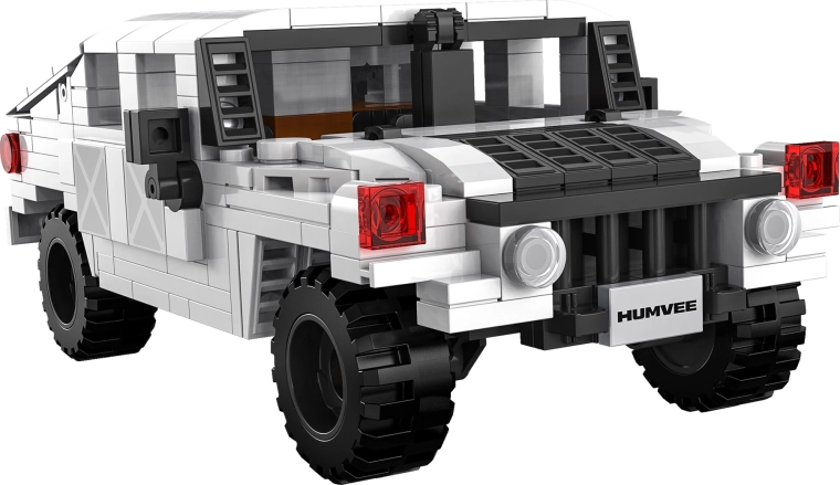 Realistisches Modell eines weißen Humvee