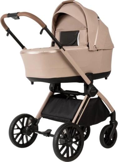 Babywanne mit Belüftung und Sonnenblende