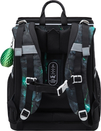 Ergonomischer Schulranzen, der mit dem Kind mitwächst