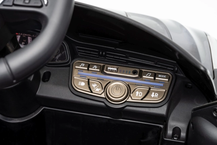 Multimedia mit Bluetooth, USB, MP3 und AUX