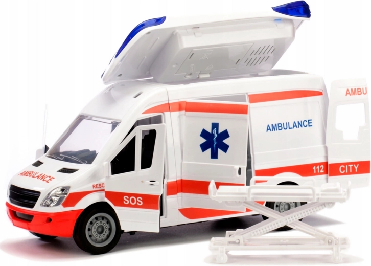 Öffnende Türen und Dach für maximalen Spielspaß