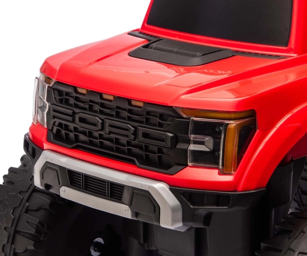 Realistisches Ford F-150 Raptor Design und LED-Lichter