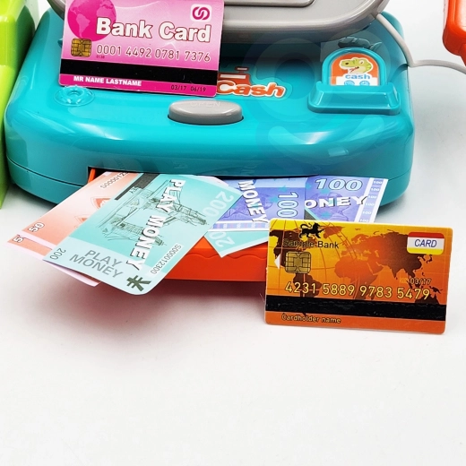 Bezahlen mit Karte und Bargeld
