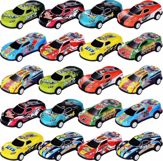 50 Rennwagen in verschiedenen Designs